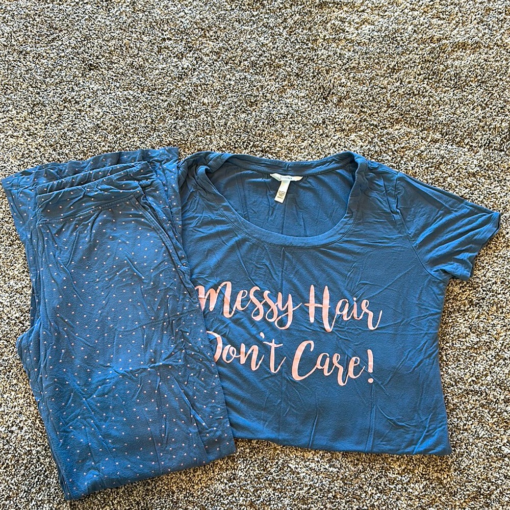 Soma cool night pajamas size small